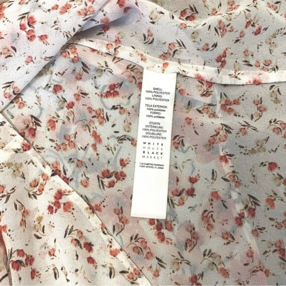 Romantic flowy ruffled floral and calico print blouse with bell sleeves. Size 2 - Picture 11 of 11